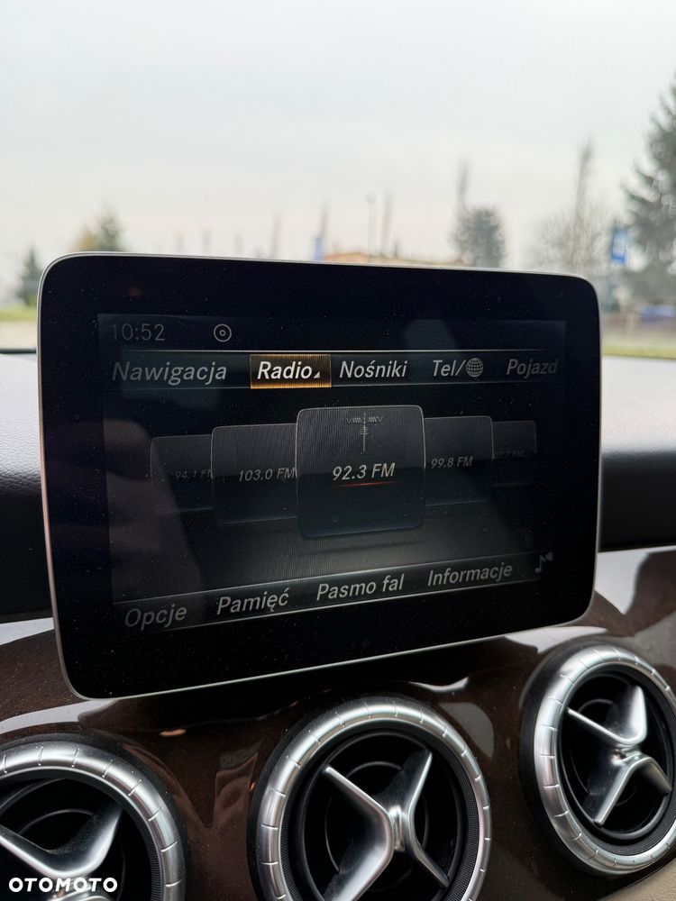 Mercedes-Benz CLA 250 7G-DCT Sport - 13