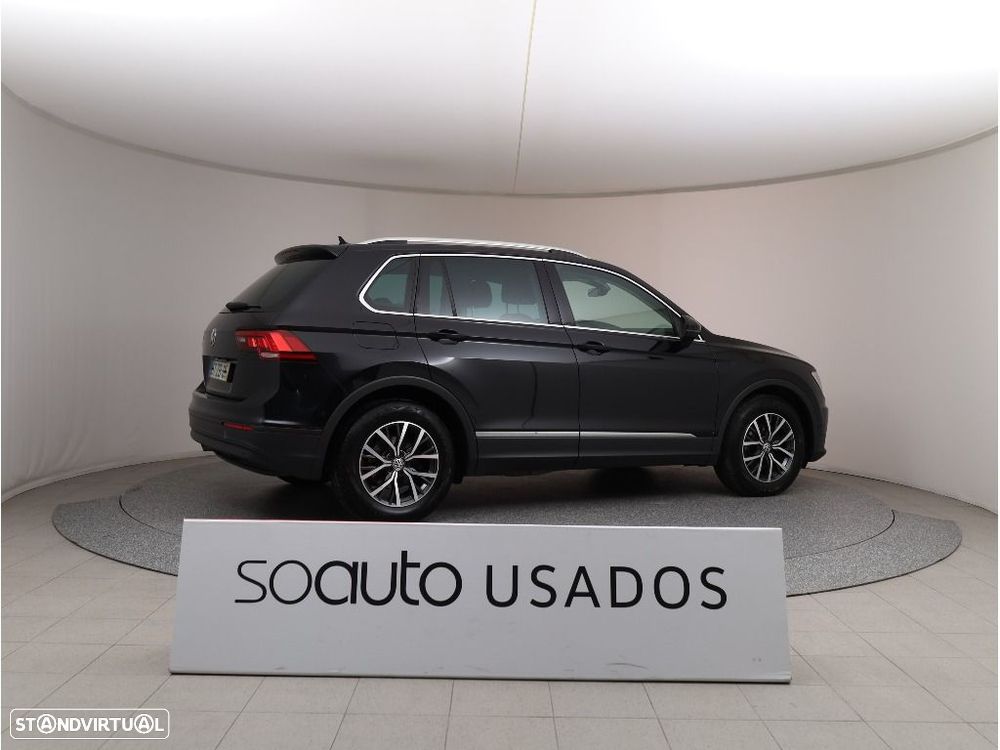 VW Tiguan 2.0 TDI Confortline - 9