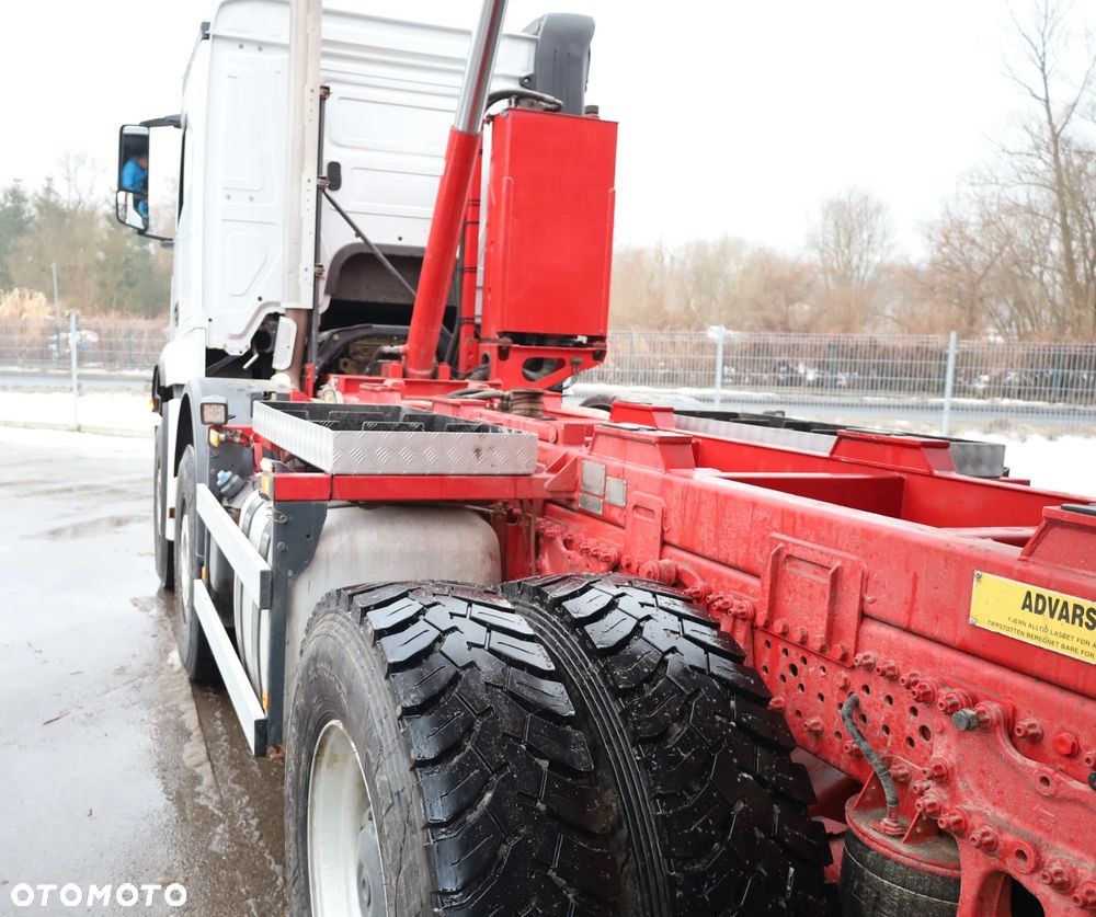 Mercedes-Benz Arocs 3253 8x4 - 11