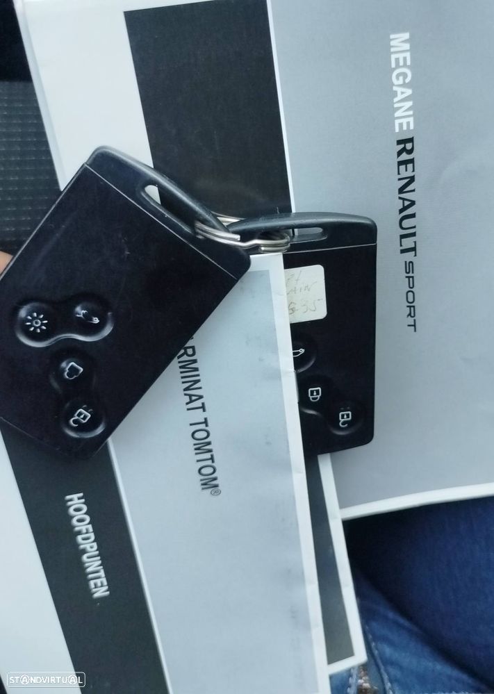 Renault Mégane Sport Tourer 1.5 dCi GT Line CO2 Champion - 10