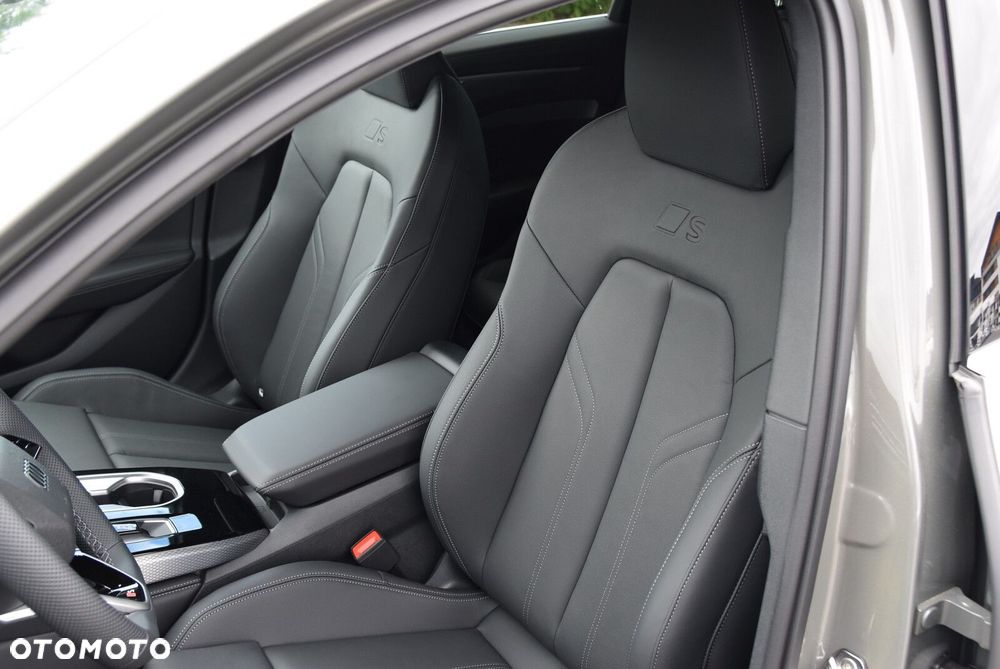 Audi A6 Avant - 8