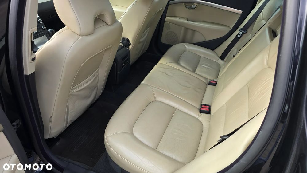 Volvo V70 - 16