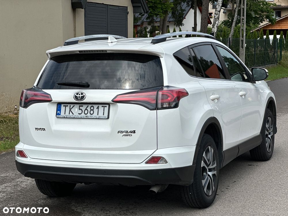 Toyota RAV4 2.0 Active 4x4 - 11