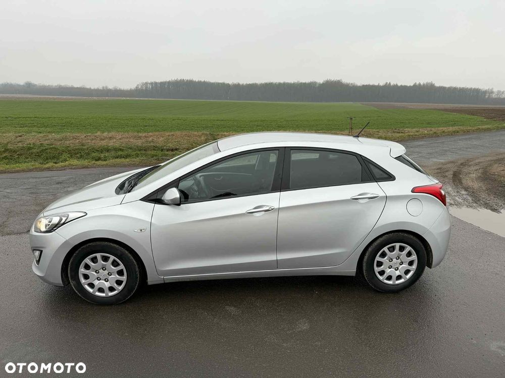 Hyundai i30 1.4 Comfort - 22