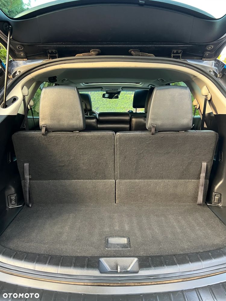 Mazda CX-9 - 11
