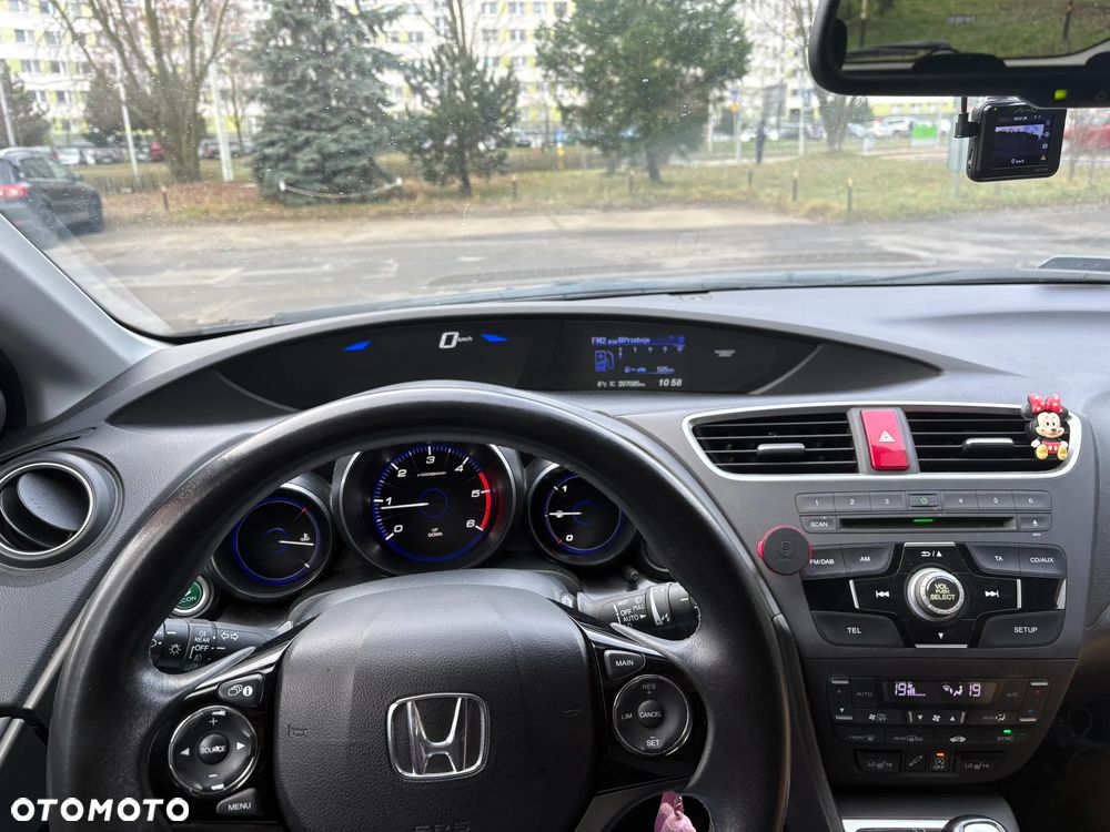 Honda Civic 1.6 i-DTEC Lifestyle - 32