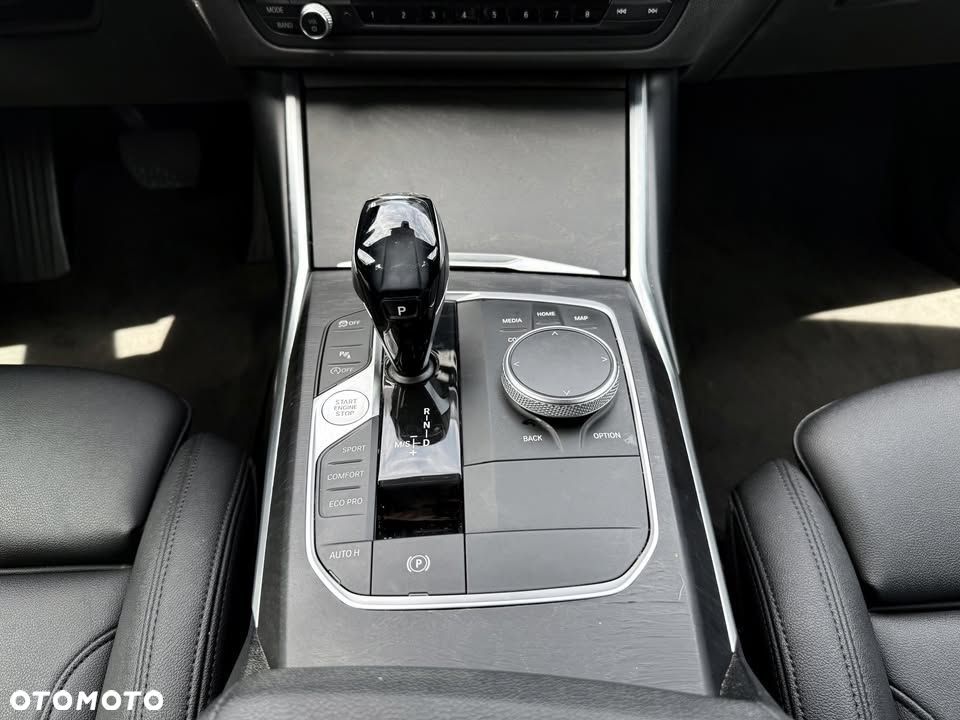 BMW Seria 3 330i GPF M Sport Sport - 14