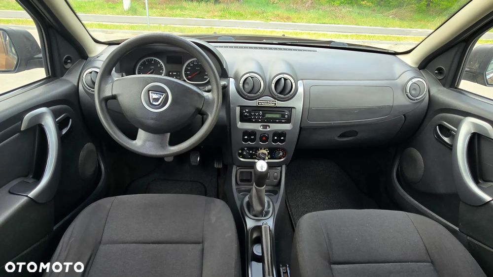 Dacia Duster 1.6 16V 4x2 - 14