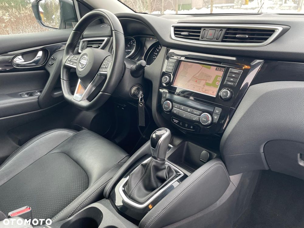 Nissan Qashqai 1.3 DIG-T DCT SHIRO - 22