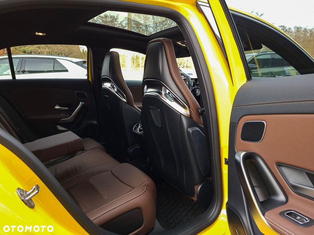 Mercedes-Benz Klasa A 45 S AMG 4-Matic 8G-DCT - 16