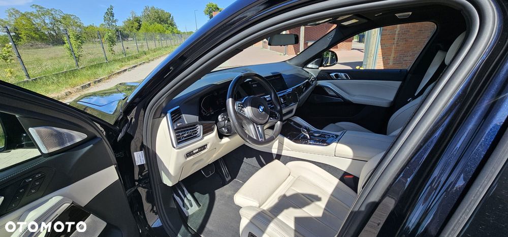 BMW X6 - 33