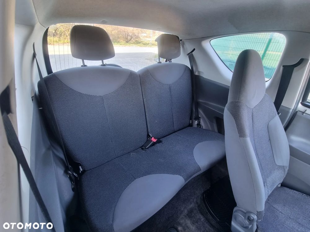 Peugeot 107 1.0 Happy - 8