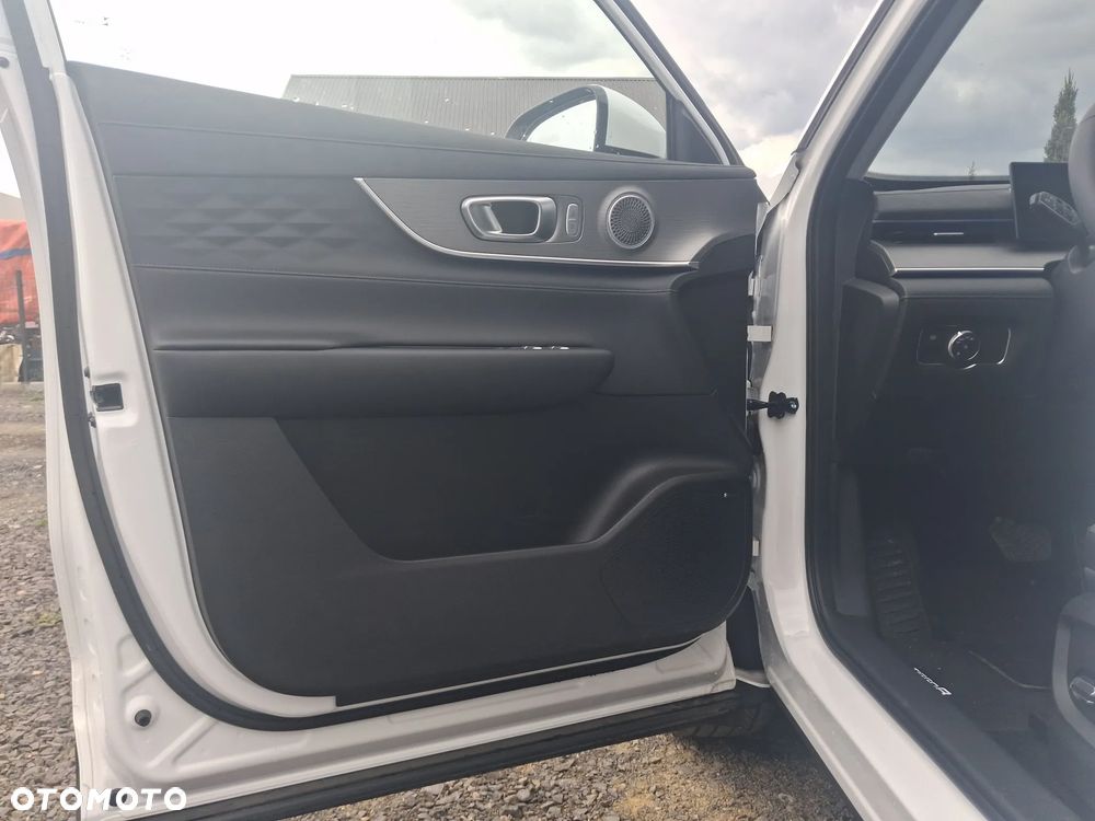 Chery Tiggo 8 1.6 T-GDI Comfort DCT - 11