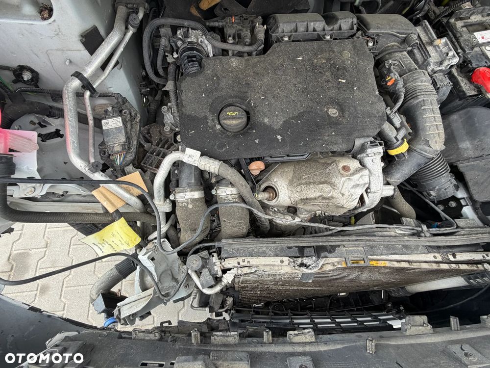 Opel VIVARO - 12