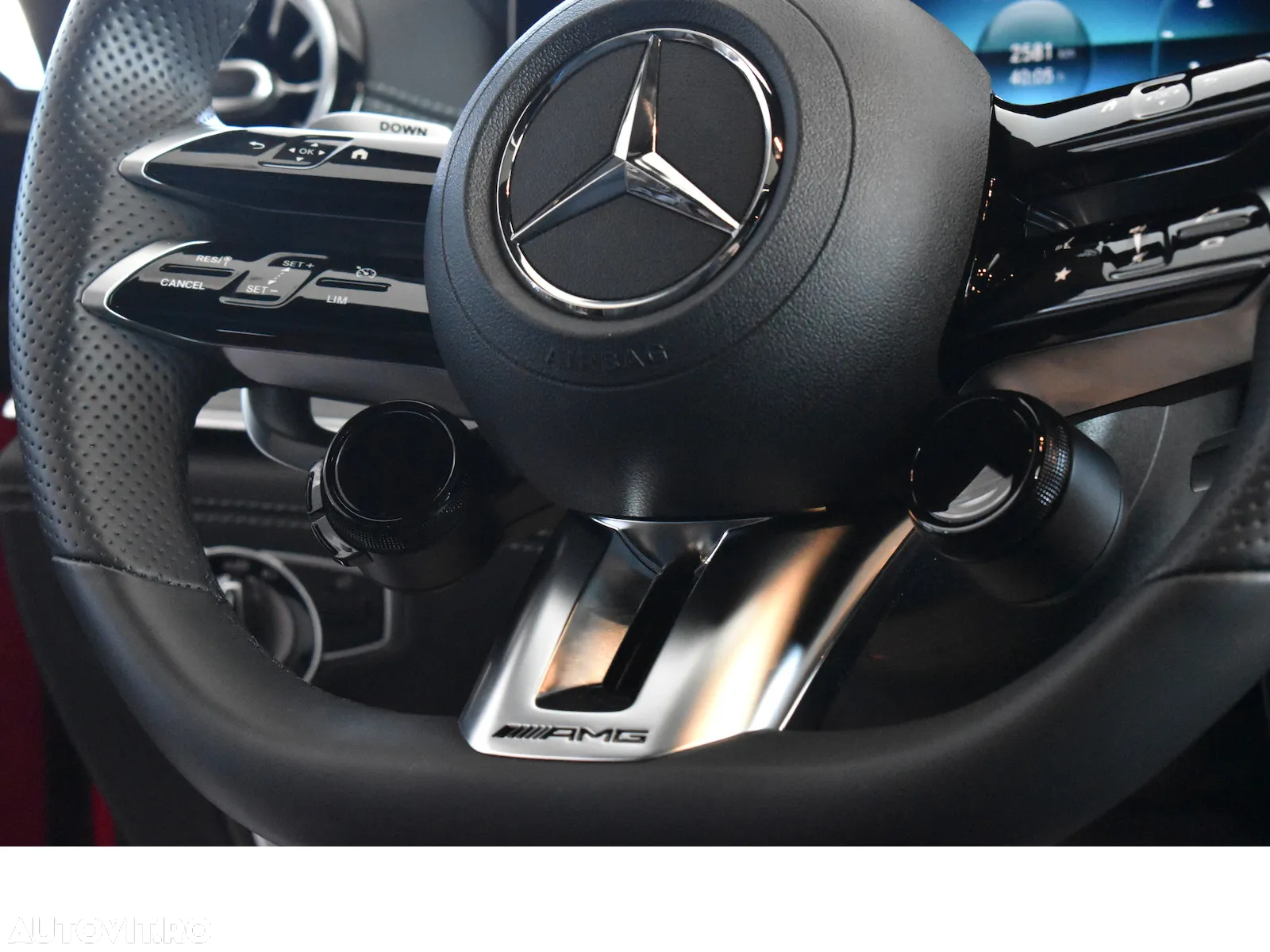 Mercedes-Benz AMG GT - 26