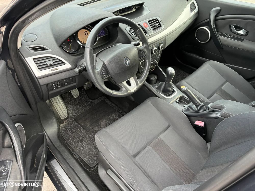 Renault Mégane Sport Tourer 1.5 dCi Dynamique - 9