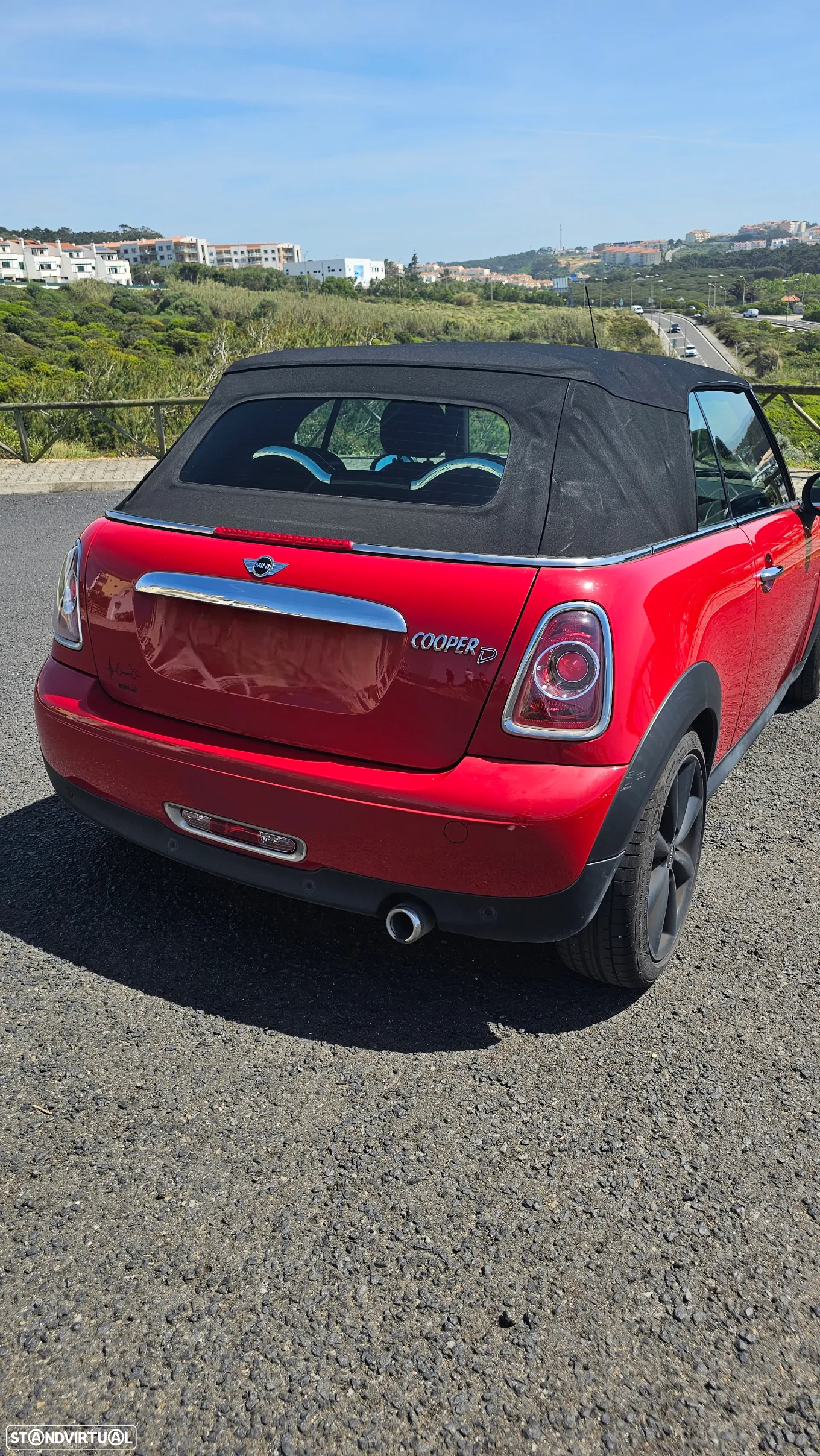 MINI Cabrio Cooper D - 13