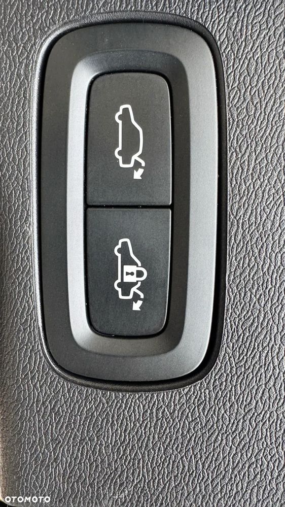 Volvo XC 60 B4 D AWD Geartronic RDesign - 41