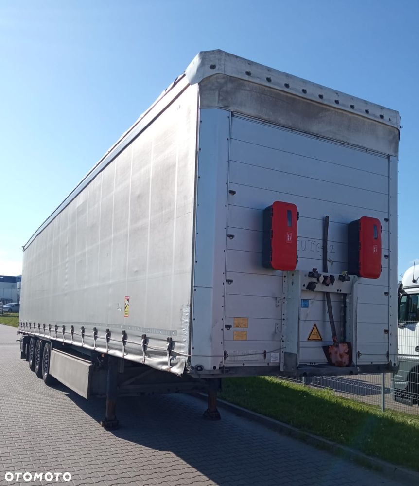 Schmitz Cargobull SCB S3T - 1