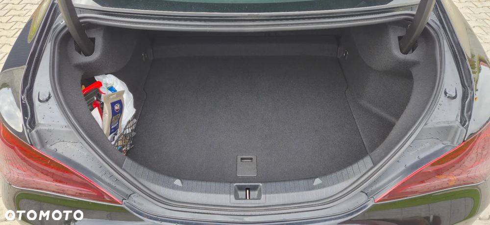 Mercedes-Benz CLA - 19