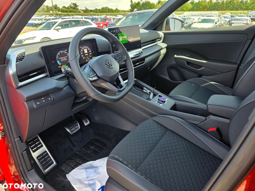 Volkswagen T-Roc 1.5 eTSI R-Line DSG - 13