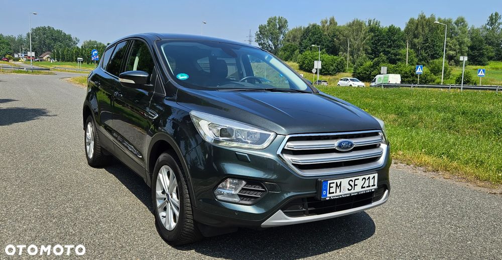 Ford Kuga - 10