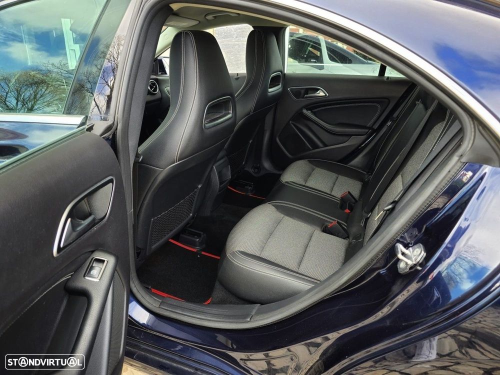Mercedes-Benz CLA 180 d Urban - 22