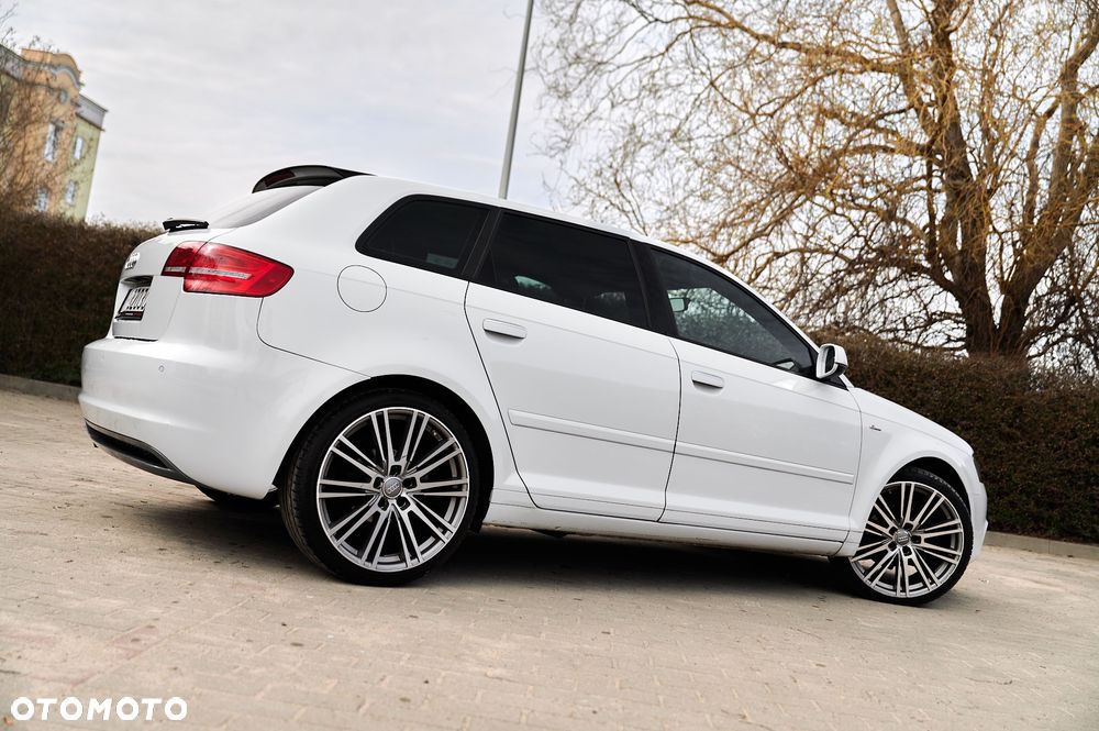 Audi A3 Sportback 1.4 TFSI S line Sportpaket - 5