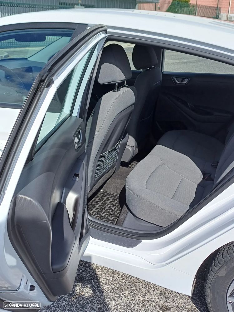 Hyundai Ioniq 38kWh - 15