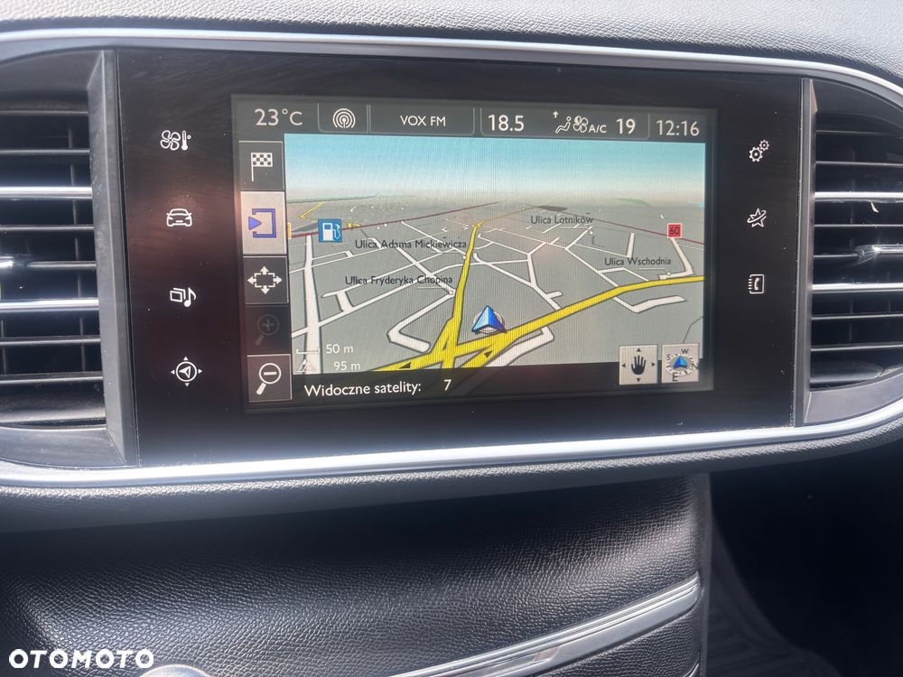 Peugeot 308 1.6 BlueHDi Active S&S - 11