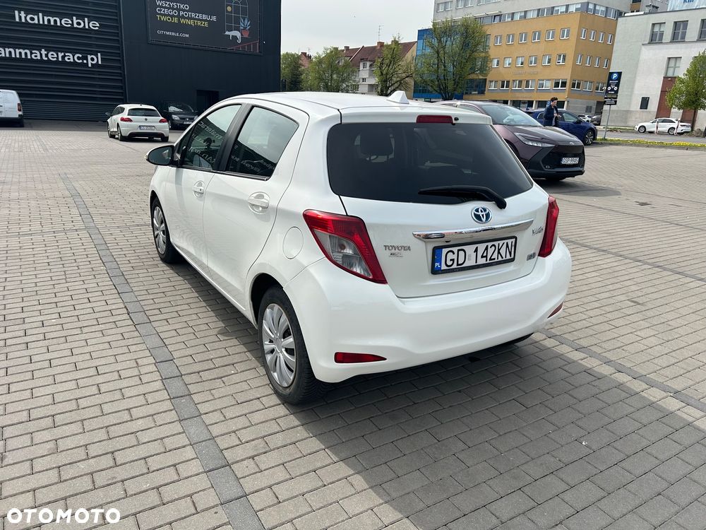 Toyota Yaris 1.4 D-4D Terra A/C - 6