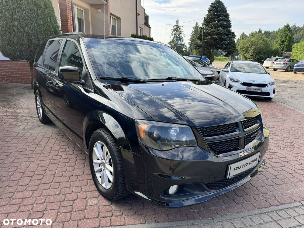 Dodge Grand Caravan - 6