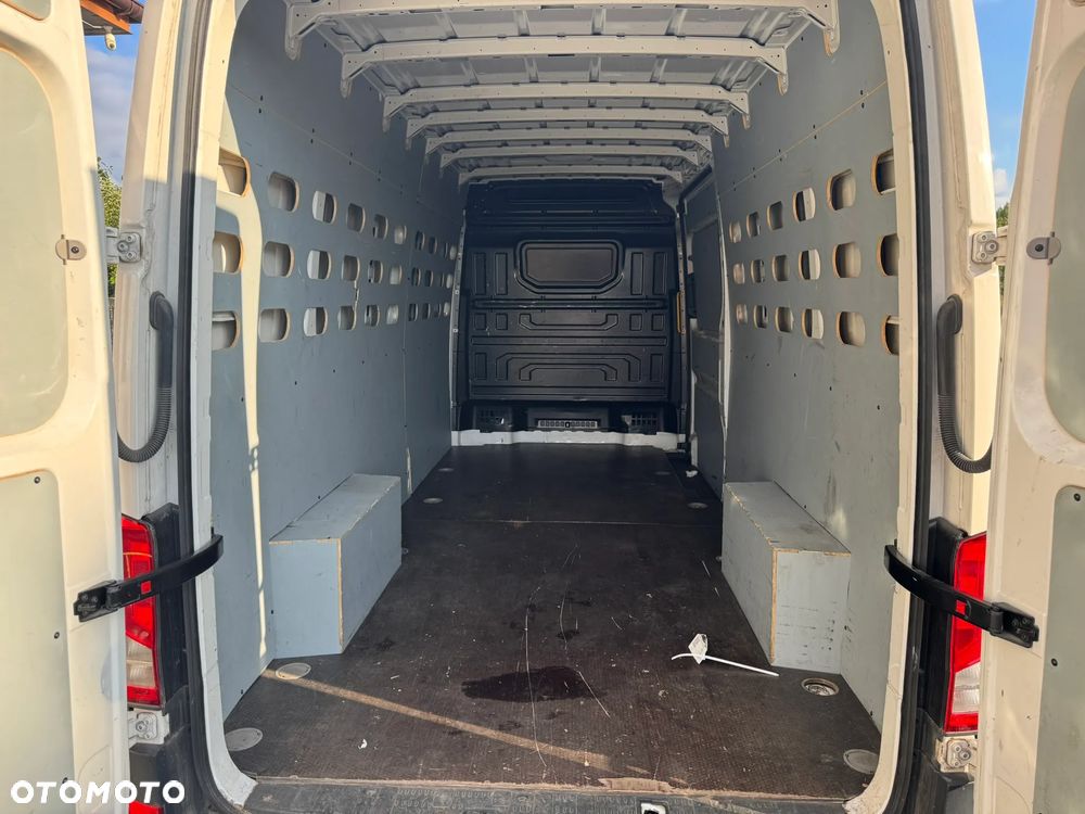 Volkswagen Crafter 2.0 CR TDi L4H3 - 5