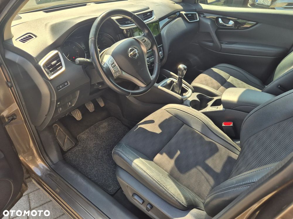 Nissan Qashqai 1.2 DIG-T N-Connecta - 8