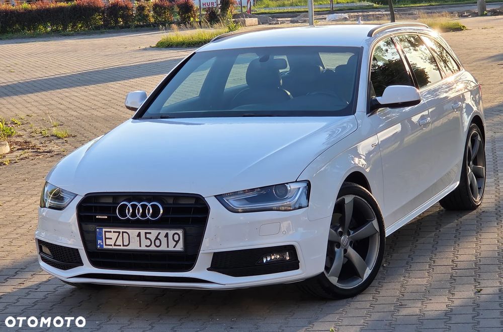 Audi A4 Avant 2.0 TDI DPF clean diesel quattro S tronic S line Sportpaket - 3