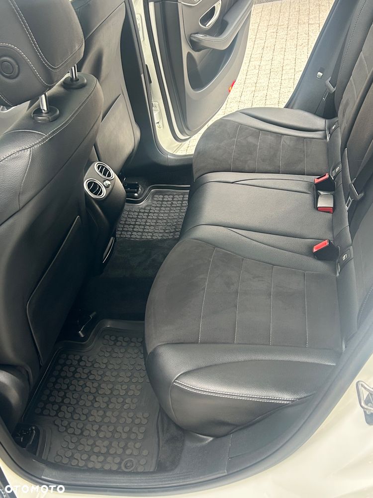 Mercedes-Benz GLC - 18