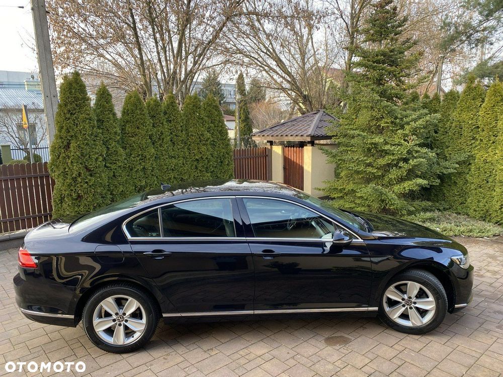 Volkswagen Passat 1.5 TSI EVO Elegance DSG - 9