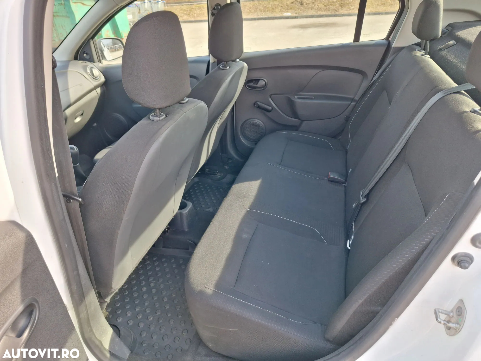 Dacia Logan - 11