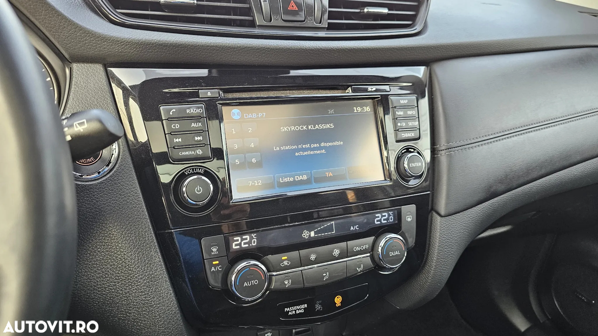 Nissan X-Trail 2.0 dCi ALL-MODE 4x4i Xtronic Tekna - 13