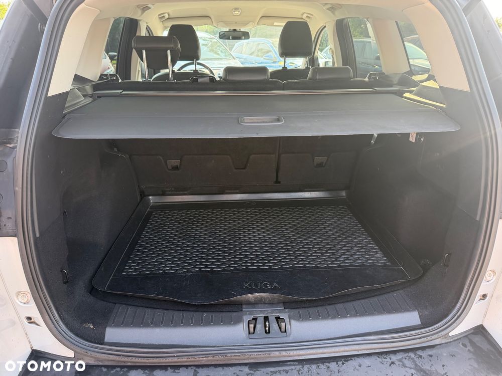Ford Kuga 2.0 TDCi 4WD Titanium - 22