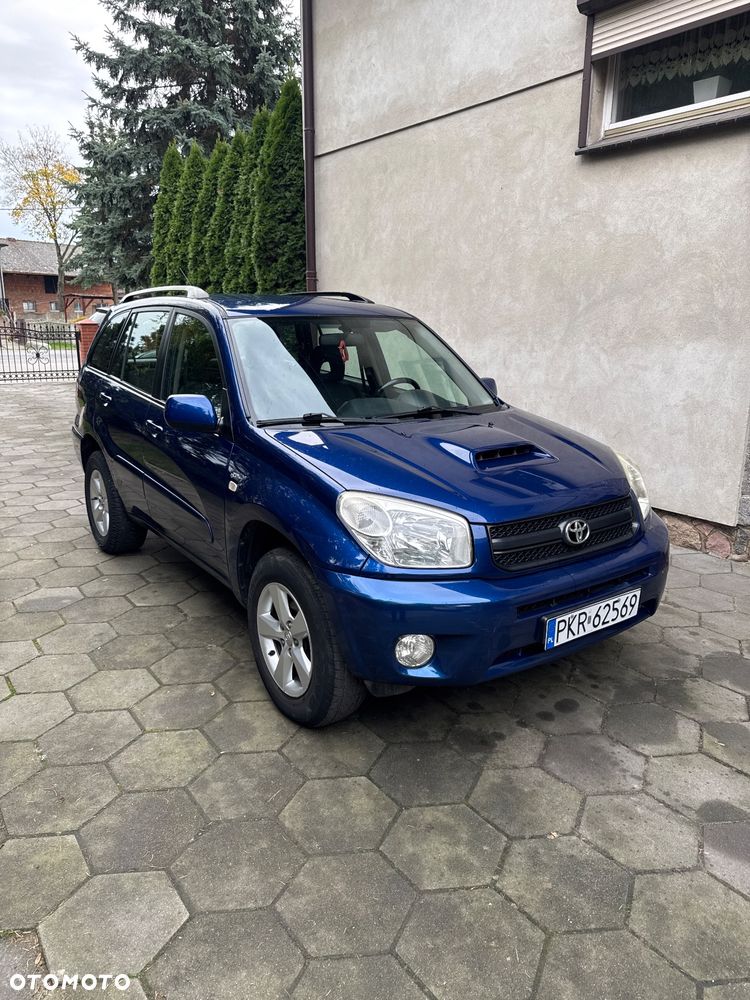 Toyota RAV4 2.0 D-4D 4x4 - 16