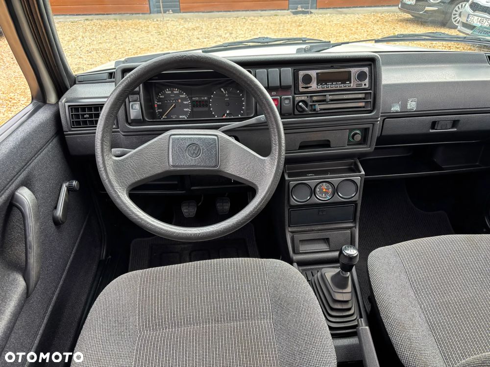 Volkswagen Golf 1.3 - 13