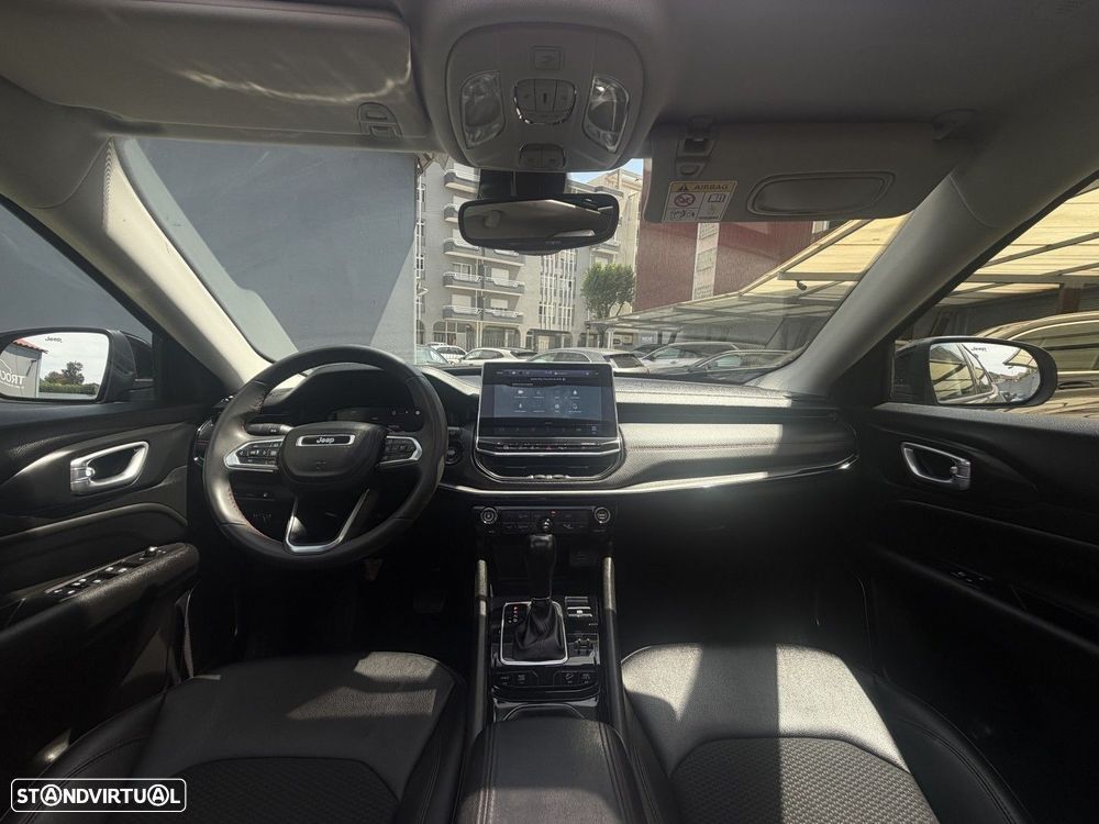 Jeep Compass 1.3 TG Trailhawk - 24