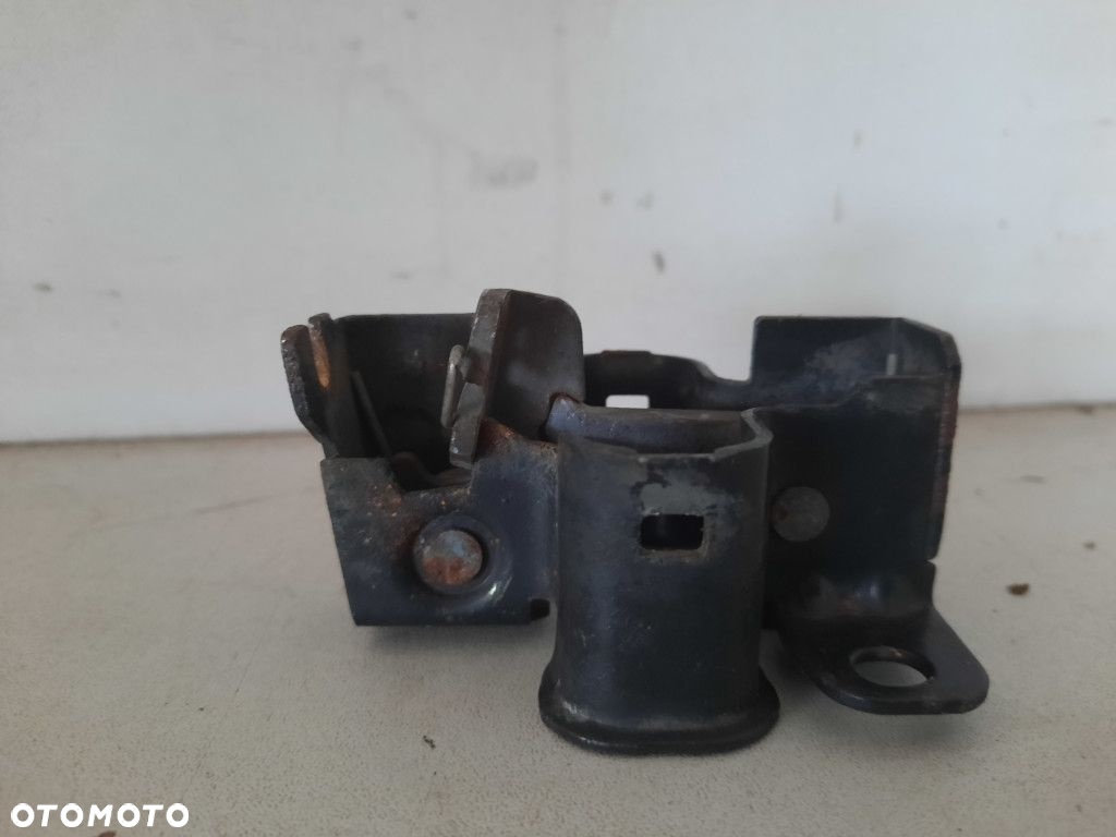 MERCEDES W203 00-04 KOMBI ZAMEK MASKI KLAPY SILNIKA A2038800060 359U - 2
