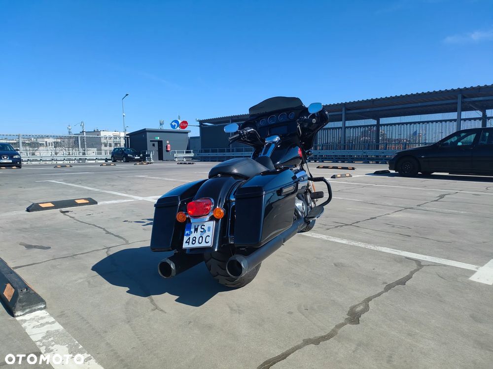 Harley-Davidson FLHT Electra Glide Standard - 7