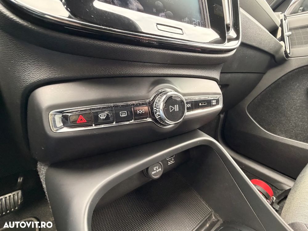 Volvo XC 40 T5 Twin Engine DKG Inscription - 35