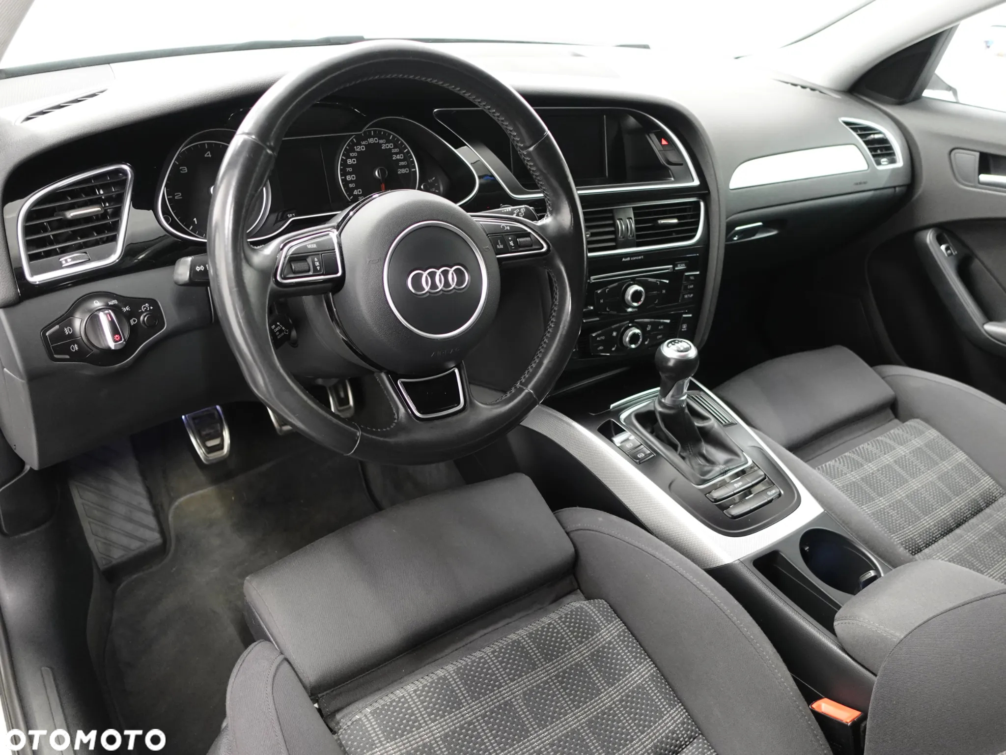 Audi A4 Avant 2.0 TDI DPF clean diesel quattro S line Sportpaket - 22