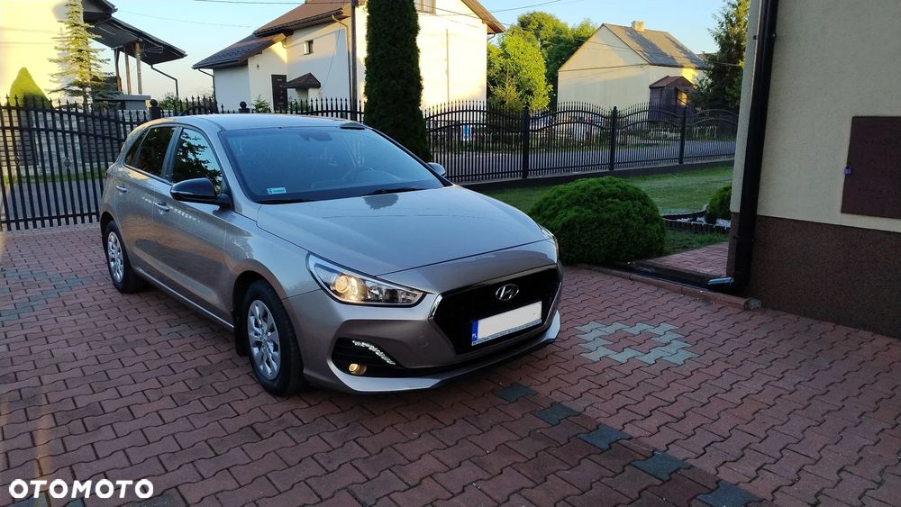 Hyundai i30 1.4 BlueDrive Go - 36