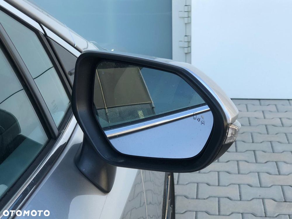 Toyota Corolla 1.8 Hybrid Executive - 38