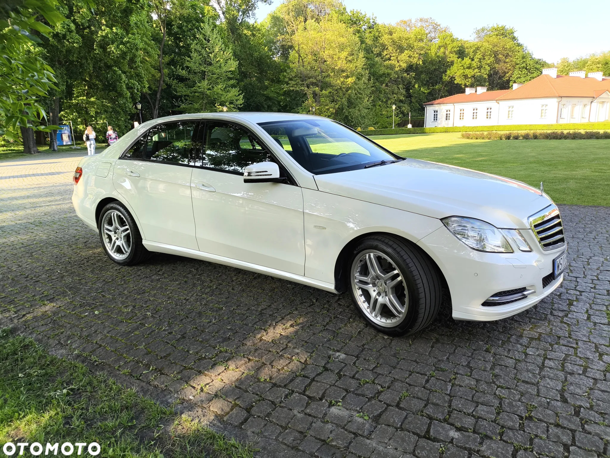 Mercedes-Benz Klasa E 200 T BlueEFFICIENCY - 7